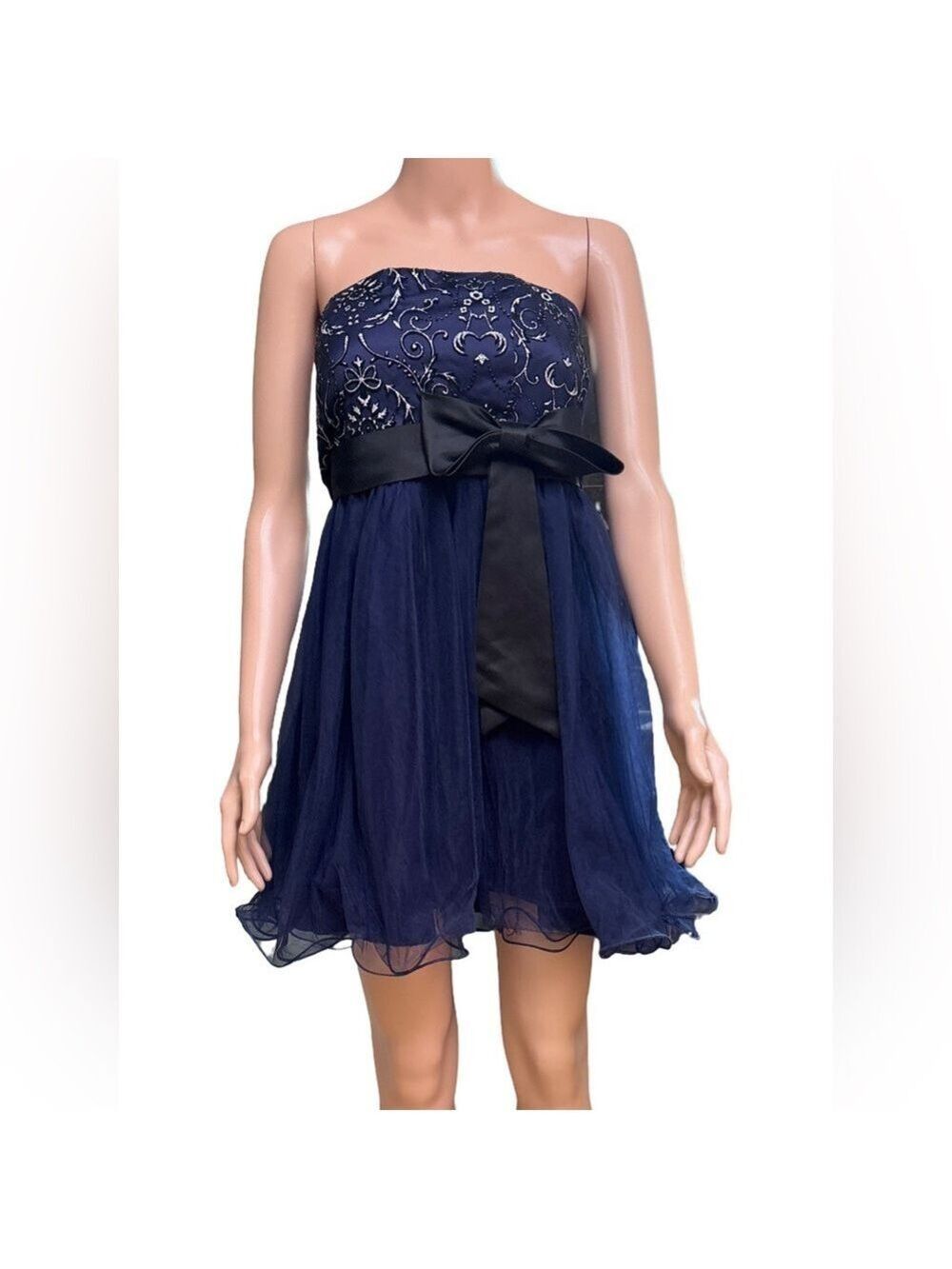 Elegant Navy Strapless Puffy Dress with Black Bow, Sequins and Tulle Overlay
